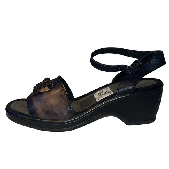 Dansko Adina Butterfly Cutout Ankle Strap Wedge Sandals Size Euro 40 US 10 - Picture 6 of 13
